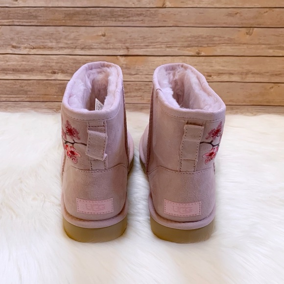 UGG Classic Mini Blossom Boots In Seashell Pink - Picture 4 of 10